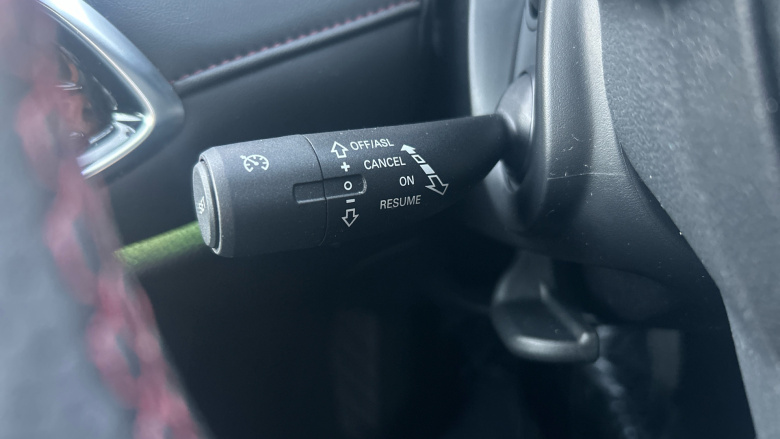 MG Hs 1.5 T-GDI Exclusive 5dr Petrol Hatchback